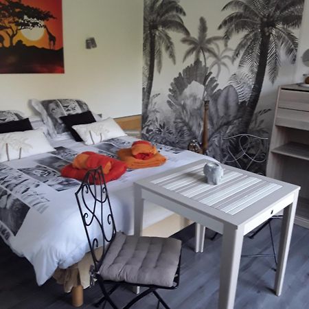 Chambres D'Hotes De L'Orval Thiergeville Zewnętrze zdjęcie