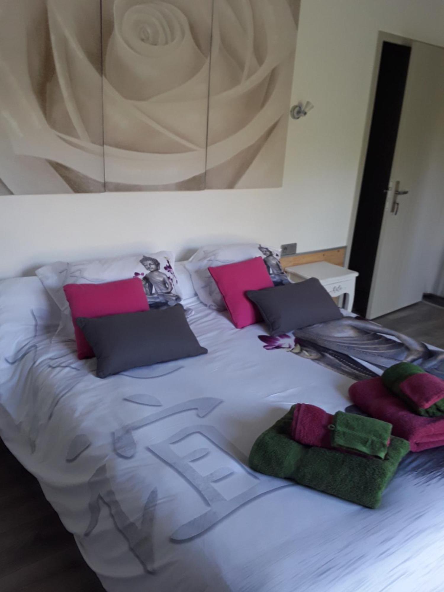 Chambres D'Hotes De L'Orval Thiergeville Zewnętrze zdjęcie